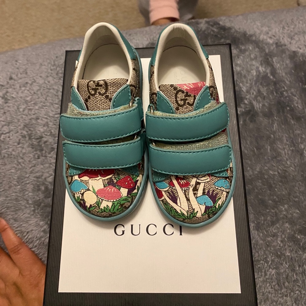 Gucci mushroom sneaker